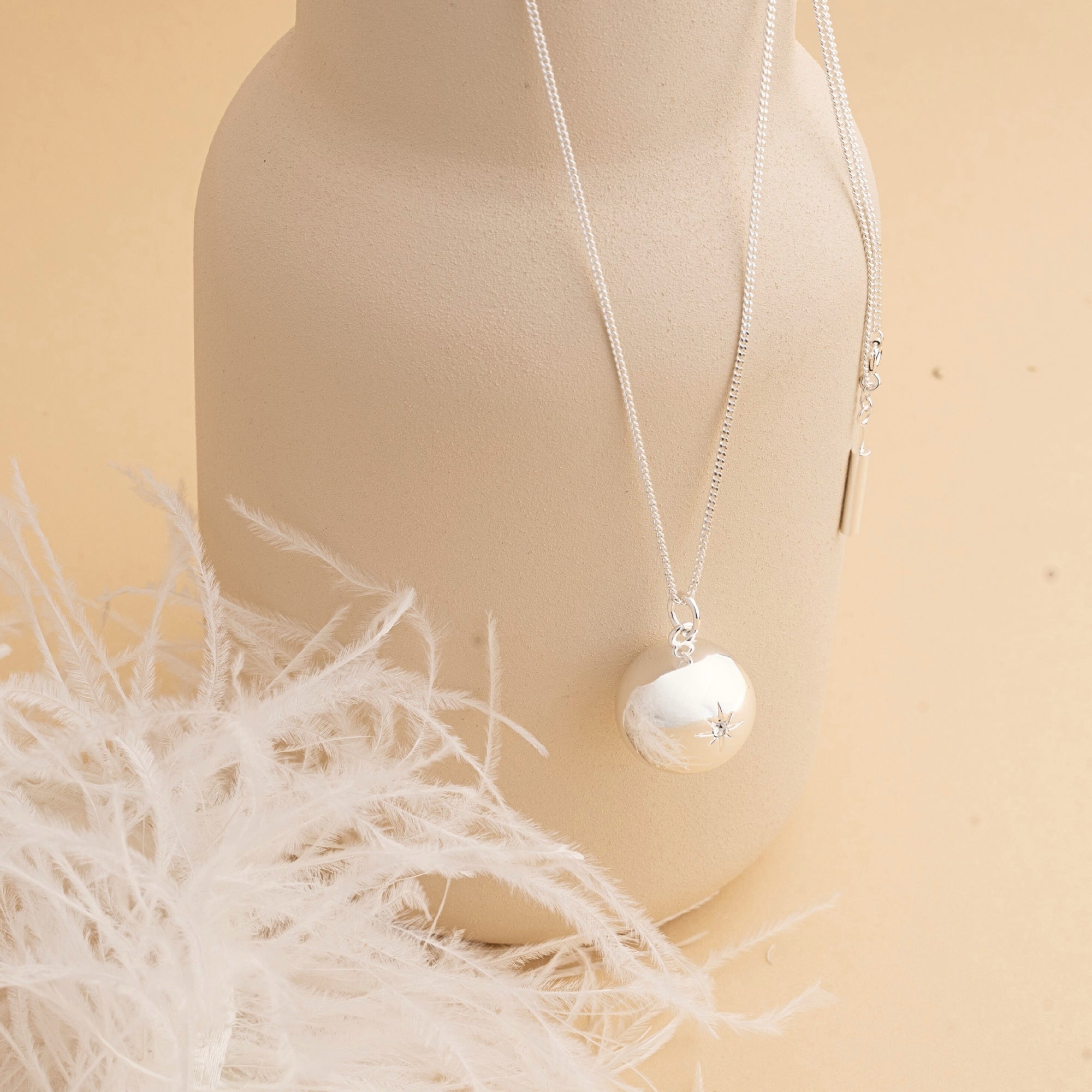 Hladká strieborná retiazka