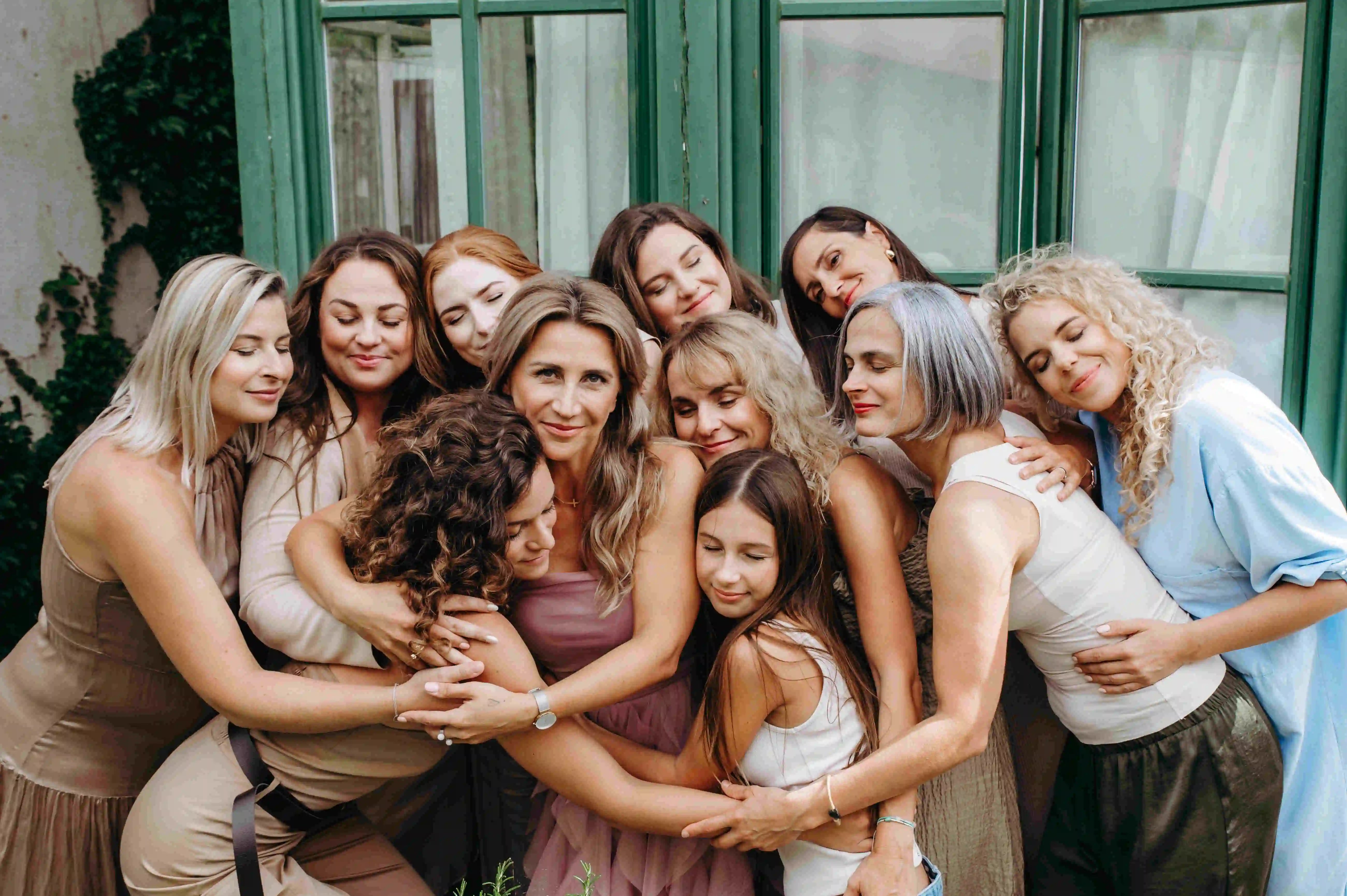 Tým žen v Aniballu