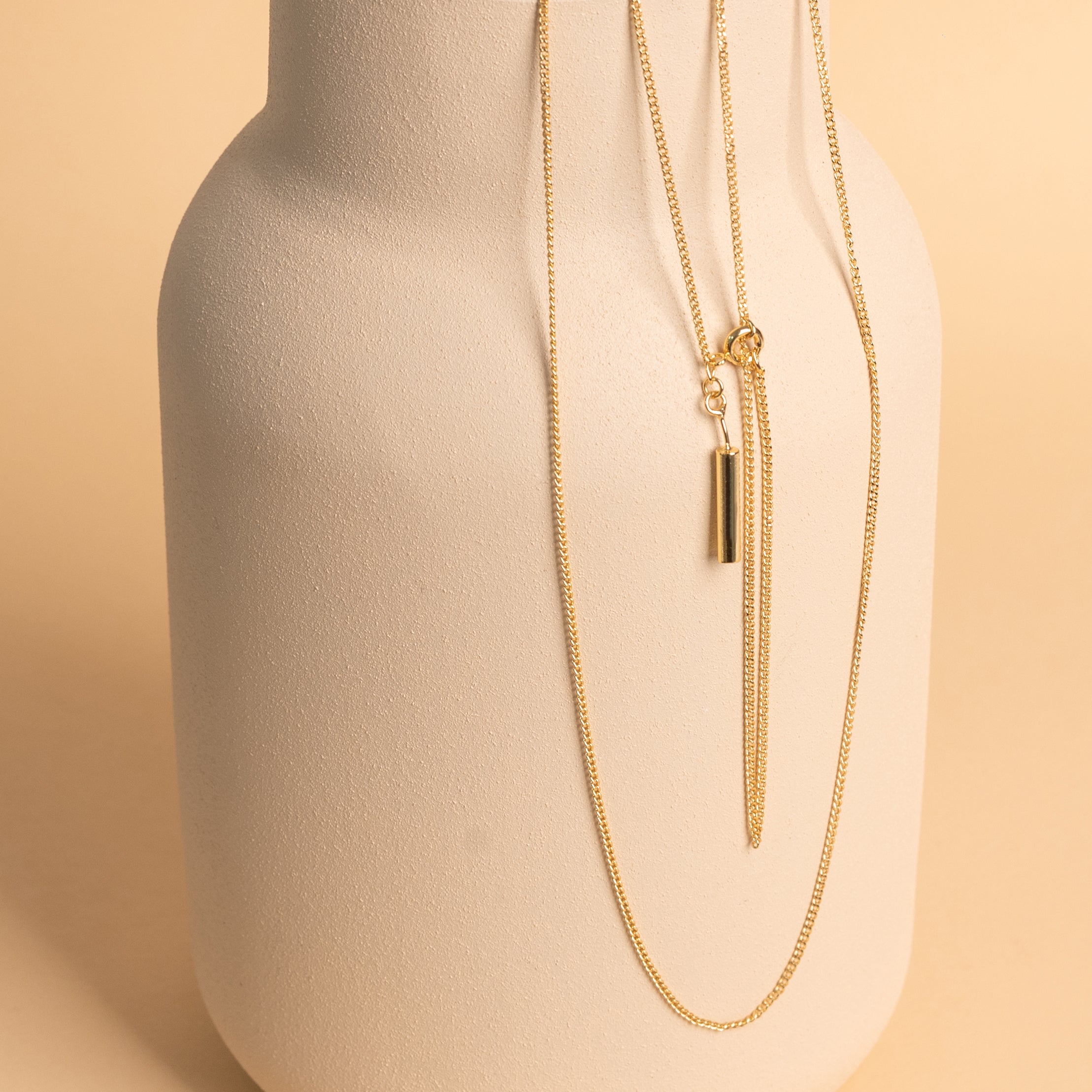 Zlatý řetízek s hladkým povrchem – detail provedení